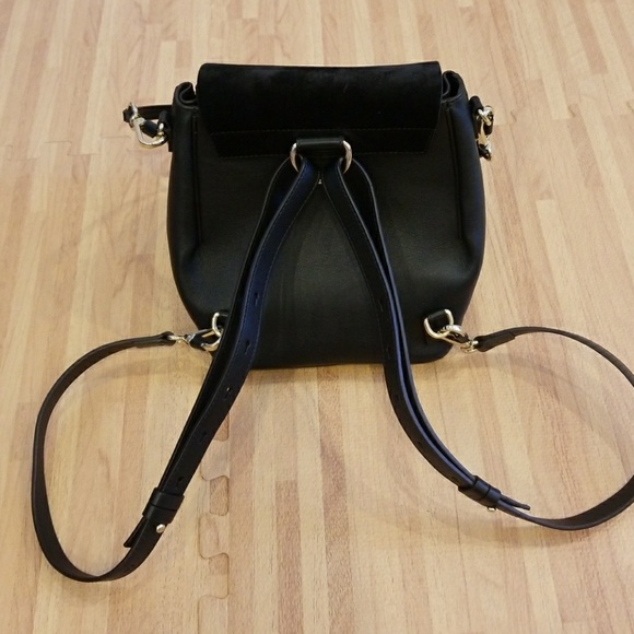 *Sold* Authenic Chloe Faye Backpack Small - Picture 2 of 5